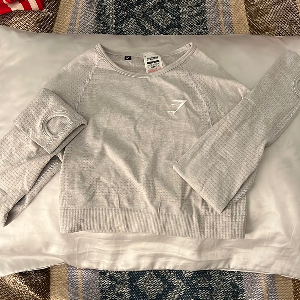 Gymshark Seamless long sleeve Crop top -white/beige